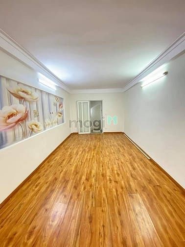 Hình ảnh Bán nhà xây mới Pháo Đài Láng, 37m2, 5 tầng, 4,2 tỷ