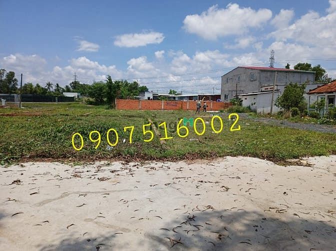 Hình ảnh Chỉ 2 Tỷ Sở Hữu Ngay Lô Đất 110m2 Đối Diện Chợ Bình Chánh
