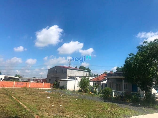 Hình ảnh Chỉ 2 Tỷ Sở Hữu Ngay Lô Đất 110m2 Đối Diện Chợ Bình Chánh