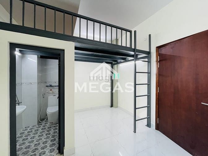 Hình ảnh Mới , Full Nội Thất , Ban Công Xịn , Ngay Aeon Tân Phú