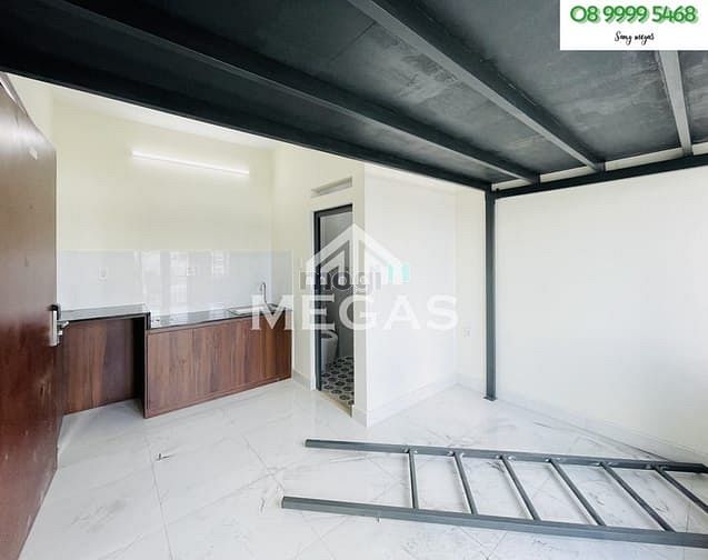 Hình ảnh Mới , Full Nội Thất , Ban Công Xịn , Ngay Aeon Tân Phú