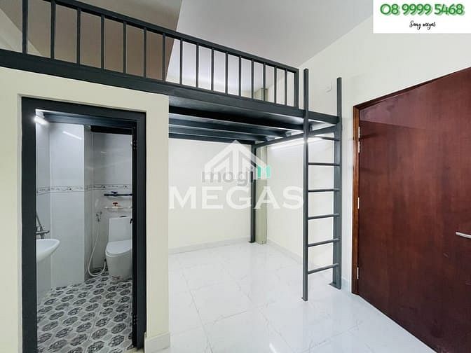 Hình ảnh Mới , Full Nội Thất , Ban Công Xịn , Ngay Aeon Tân Phú