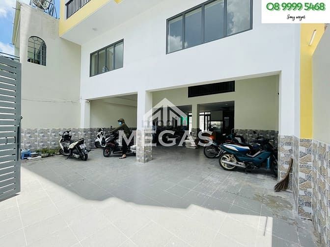 Hình ảnh Mới , Full Nội Thất , Ban Công Xịn , Ngay Aeon Tân Phú