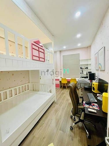 Hình ảnh Bán nhà Quận 5 An Bình 36m2 ,4 Tầng chỉ 3.9 tỷ