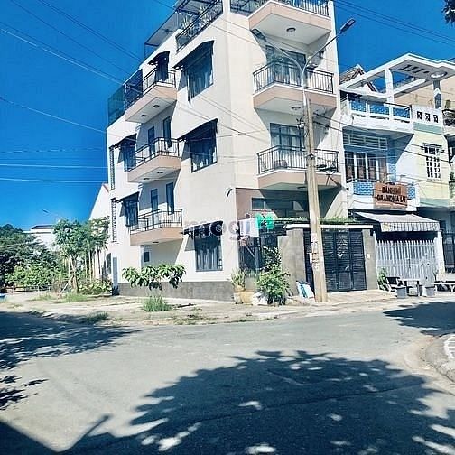 Hình ảnh dịch bệnh nên cô cần tiền bán gấp đất nền (100m2 ) thổ cư