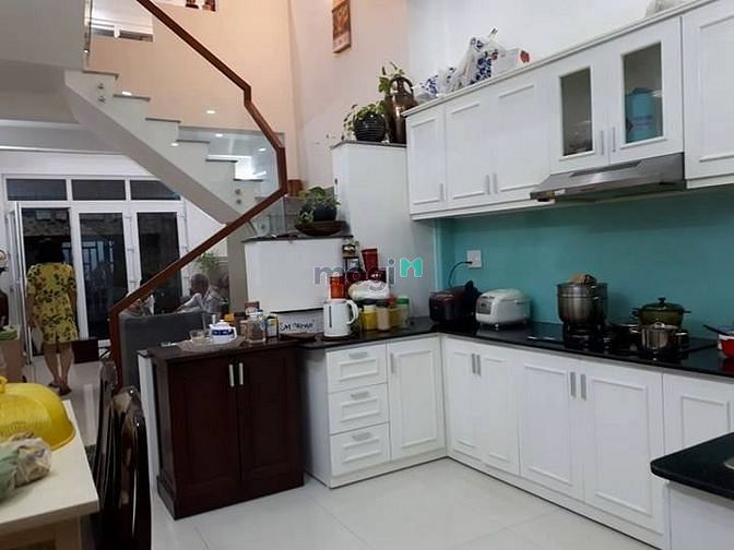 Hình ảnh Bán nhà hẻm Lạc Long Quân,P.10,Q.TB,3.8x13m,1 trệt,2 lầu,giá 7 tỷ