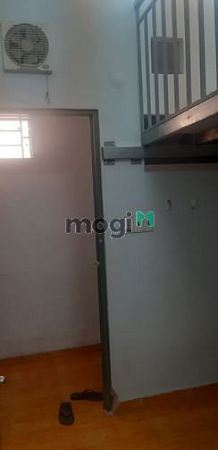 Hình ảnh Phòng gác lửng, máy lạnh chỉ 2,5tr ngay chợ Hoàng Hoa Thám - Tân Bình