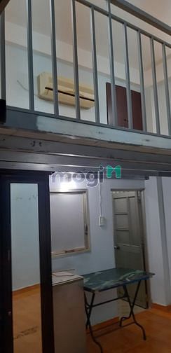 Hình ảnh Phòng gác lửng, máy lạnh chỉ 2,5tr ngay chợ Hoàng Hoa Thám - Tân Bình