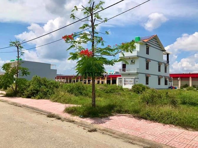 Hình ảnh Đất nền mặt tiền chợ thạnh phú