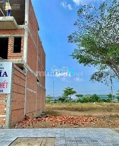 Hình ảnh cần bán đất chục đường tỉnh lộ 10 ,trần văn giàu