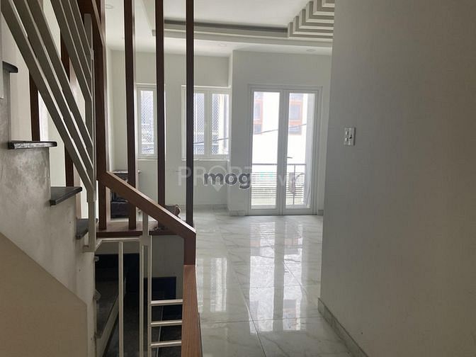Hình ảnh Cho Thuê NP Căn Góc - Bình Thuận Quận 7