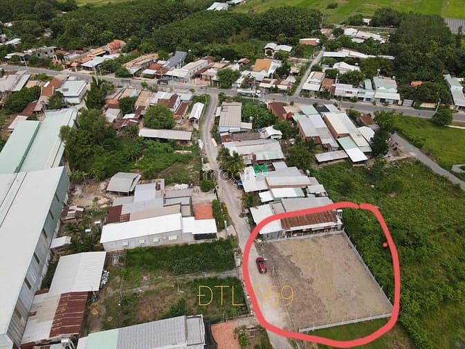 Hình ảnh Tôi cần bán lô đất MT đường nhựa lớn xã Trung Lập Thượng