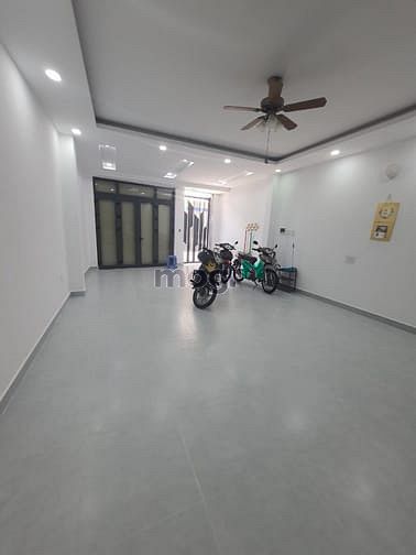 Hình ảnh Cho thuê nhà 413C Lê Văn Sỹ, Phường 12, Quận 3
