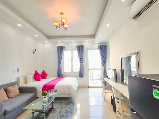 Hình ảnh Siêu Phẩm Bancoy Cực Xinh , Gần Ngay Nhà Thờ Ba Chuông Q3