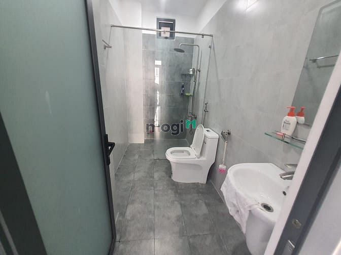 Hình ảnh Cho thuê nhà 413C Lê Văn Sỹ, Phường 12, Quận 3