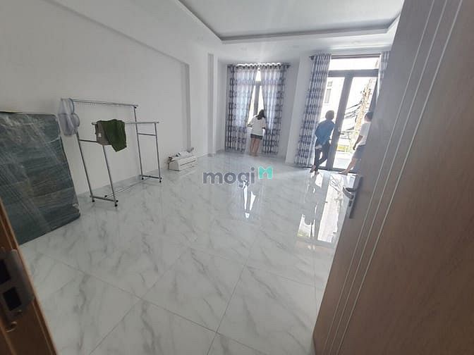 Hình ảnh Cho thuê nhà 413C Lê Văn Sỹ, Phường 12, Quận 3