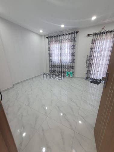 Hình ảnh Cho thuê nhà 413C Lê Văn Sỹ, Phường 12, Quận 3