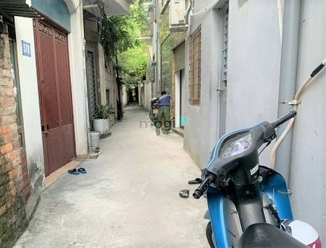 Hình ảnh Bán đất tặng nhà giá 2,2 tỷ ở Lệ Mật, Việt Hưng, Long Biên