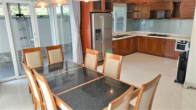 Hình ảnh Biệt Thự 10x20m Sân Vườn 2 Lầu - Mở Văn Phòng/Trường Học/Ở