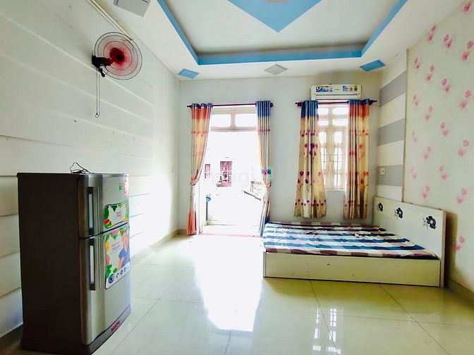 Hình ảnh Phòng Ban Công Gò Vấp 30m2, Ngay chợ Phạm Văn Bạch