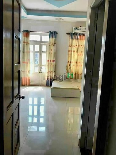Hình ảnh Phòng Ban Công Gò Vấp 30m2, Ngay chợ Phạm Văn Bạch