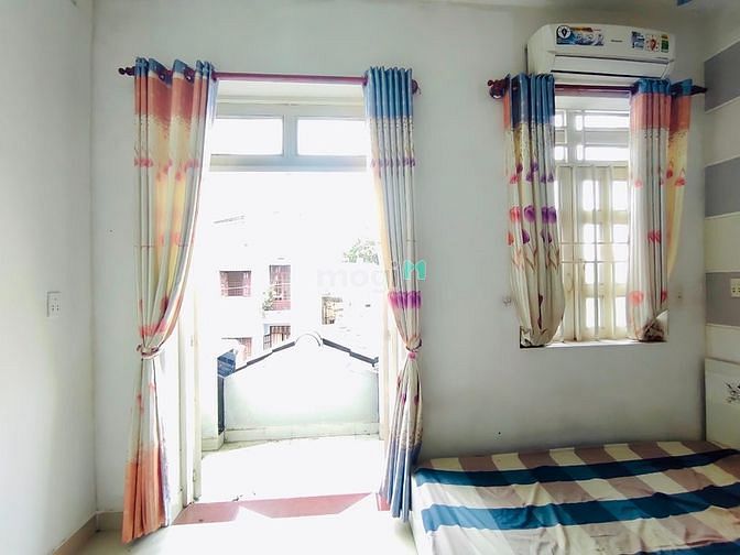 Hình ảnh Phòng Ban Công Gò Vấp 30m2, Ngay chợ Phạm Văn Bạch