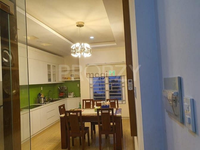 Hình ảnh Cho Thuê NP Nguyên Căn Hẻm Lớn - Bình Thuận Quận 7