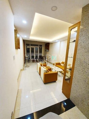 Hình ảnh Cho Thuê NP Nguyên Căn Hẻm Lớn - Bình Thuận Quận 7