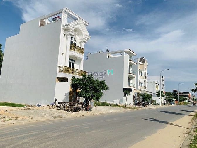 Hình ảnh Ra nhanh lô đất thổ cư 90m2, kế bên quán Cafe Now Koi mặt tiền 16m