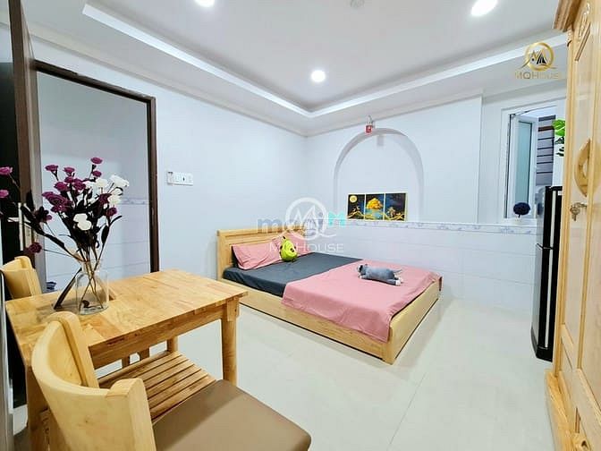 Hình ảnh Mb6623 nạp rút nhanh chóng mini cửa sổ lớn thoáng, full nội thất gỗ, gần Vạn Hạnh Mall.