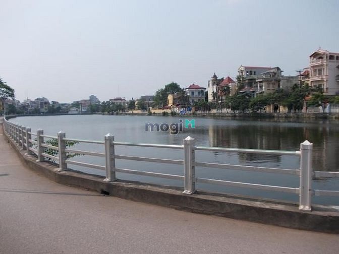 Hình ảnh Cực cực hiếm, cực cực rẻ. Đất view hồ, trung tâm Long biên.