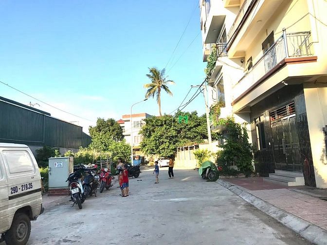 Hình ảnh Đầu tư , ĐẤT Xuân ĐỈnh ,MT 8,5m ,đường 7m ,vỉa hè lớn , 10.5 tỷ