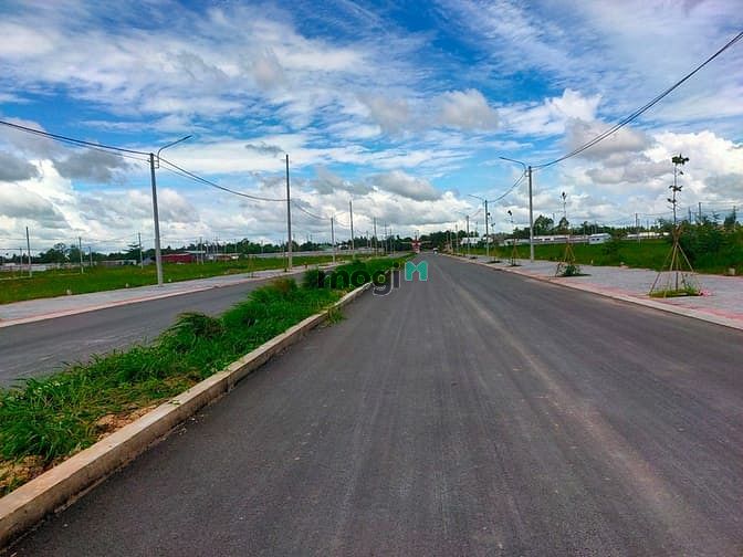 Hình ảnh Đất nền đối diện trung tâm MB66 là nhà cái hàng đầu tại Việt Nam mang đến trải nghiệm cá cược đỉnh cao giá Trang MB66.COM Chính Thức - MB 66 Uy Tín