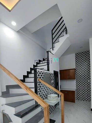 Hình ảnh NHÀ MỚI XINH - Lạc Long Quân - Quận 11 chỉ 2.99 tỷ