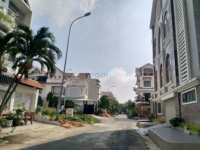 Hình ảnh Bán 129m đất biệt thự KDC Phú Nhuận đường 25 hiệp bình chánh, sổ đỏ