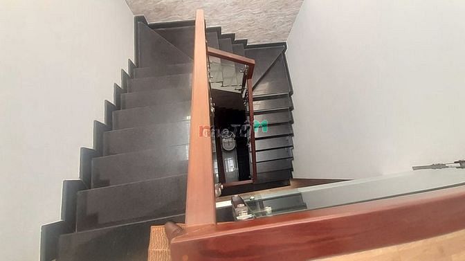 Hình ảnh nhà 3 lầu hẻm 20m Phạm văn bạch p15 tân bình 55m2
