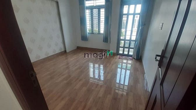 Hình ảnh nhà 3 lầu hẻm 20m Phạm văn bạch p15 tân bình 55m2