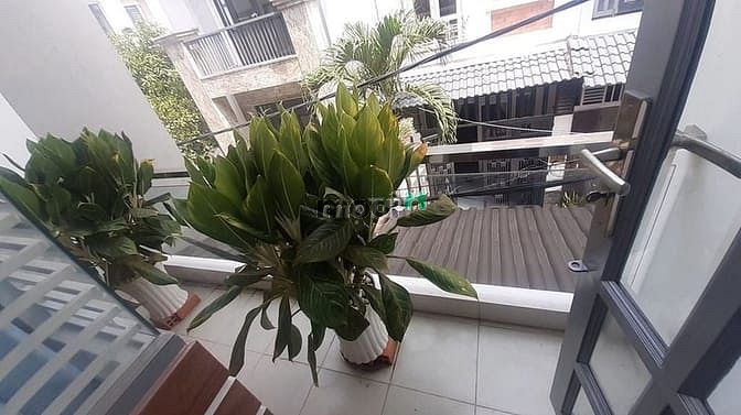 Hình ảnh nhà 3 lầu hẻm 20m Phạm văn bạch p15 tân bình 55m2