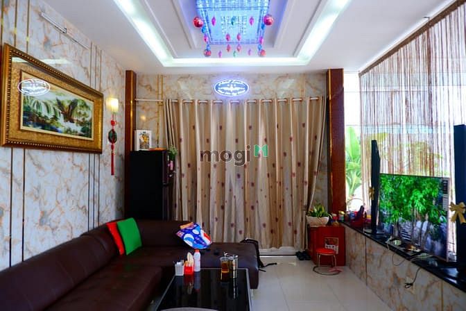 Hình ảnh Cần Bán Gấp Khách Sạn 3 Lầu Ngay Khu Tên Lửa . Bình Tân