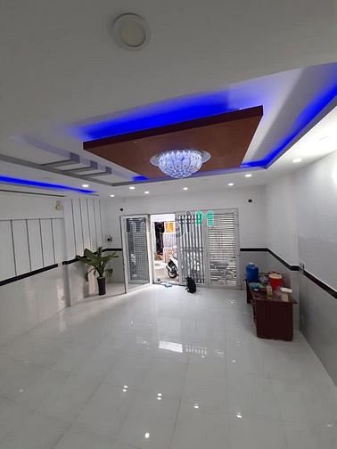 Hình ảnh Cho thuê nhà mới 434A Võ Văn Tần đoạn 2 chiều gần Cao Thắng, Quận 3.