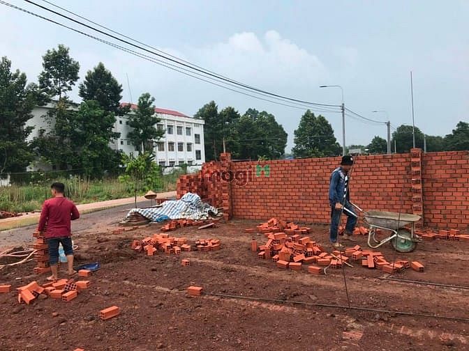 Hình ảnh ĐẤT ĐƯỜNG 18m KCN DẦU GIÂY, CTY long Well