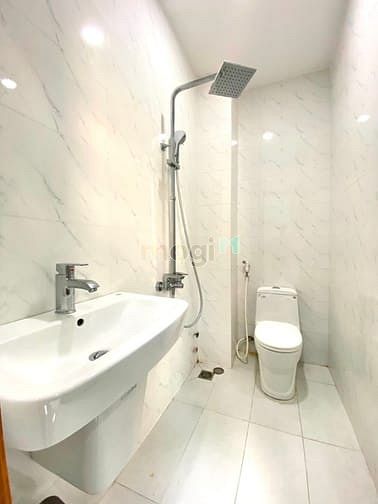 Hình ảnh 🏬🏬🏬 Mb6623 nạp rút nhanh chóng Đối diện Trường đua Phú Thọ - Full Nội thất Cao Cấp -ĐẸP