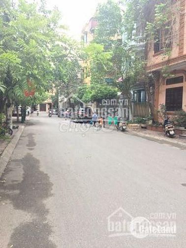 Hình ảnh Cho thuê chung cư studio dài hạn quận Ba Đình Hà Nội