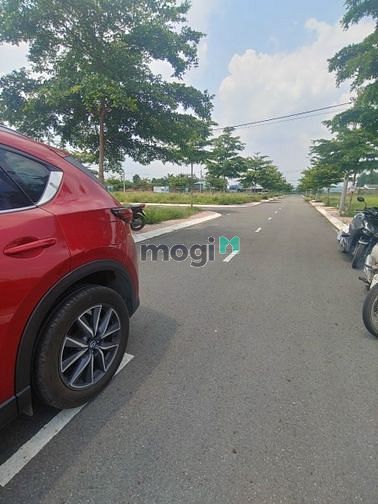 Hình ảnh Bán lô đất tâm huyết, sổ riêng 100% thổ cư xây dựng tự do .