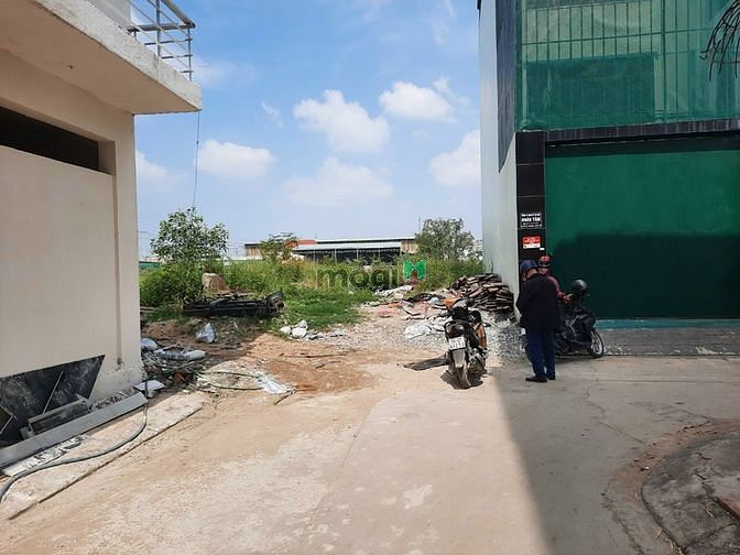 Hình ảnh 200m2 đất thổ cư 100% ngay góc 2mt đường 7m giá cực sốc chỉ 42tr/m2