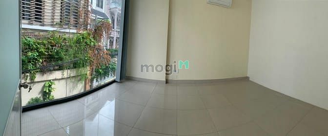 Hình ảnh Biệt Thự 8x13m, 1 lầu, HXH, gần Phổ Quang sân bay, giá 17 triệu còn TL