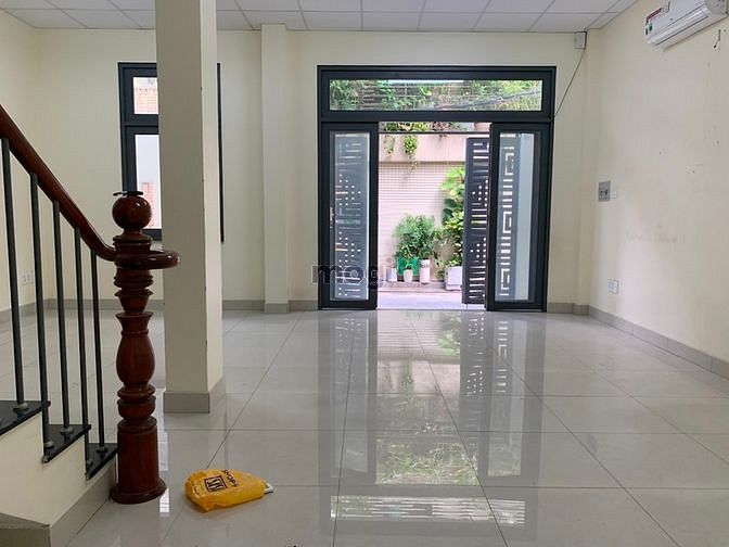 Hình ảnh Biệt Thự 8x13m, 1 lầu, HXH, gần Phổ Quang sân bay, giá 17 triệu còn TL