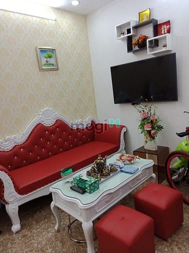 Hình ảnh Bán nhà La Thành, 40m2, 3 tầng, 3,05 tỷ