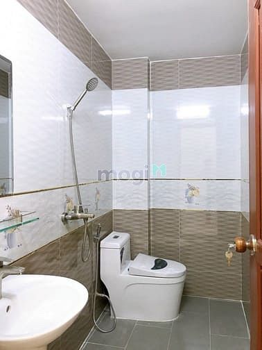 Hình ảnh Chính chủ cần bán nhà 4 tấm mới 100% 4,3x13 SHR giá chỉ hơn 4 tỷ