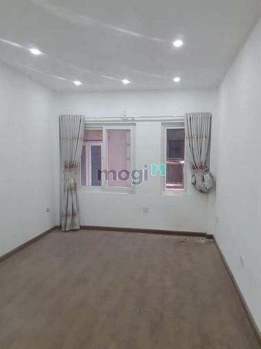 Hình ảnh Bán nhà đẹp Quốc Tử Giám, 41m2, 5 tầng, 4,5 tỷ